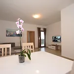 Paklenica Nocleg ze śniadaniem 4*