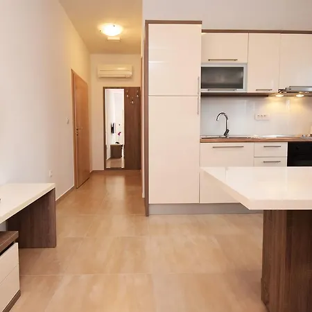 ベッド・アンド・ブレックファスト Paklenica スタリグラード