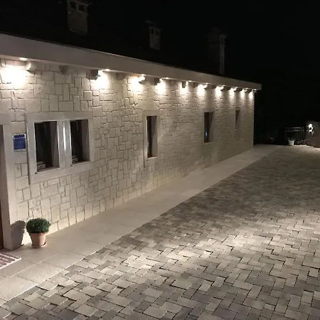 Paklenica Starigrad Paklenica