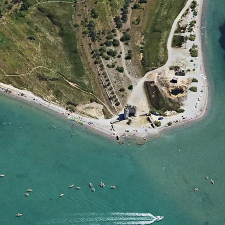 Paklenica ベッド・アンド・ブレックファスト 4*