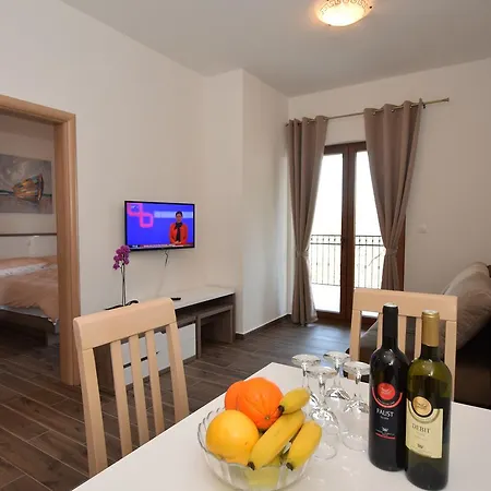 Paklenica Bed & Breakfast 4*