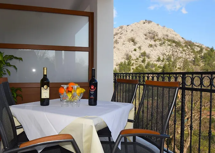 Paklenica 4* 스타리그라드 파클레니차